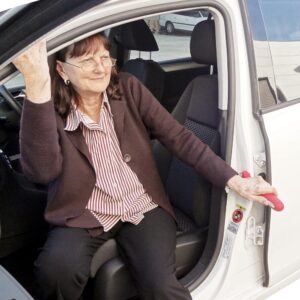 Handy Bar – Car Standing Aid - Image 3